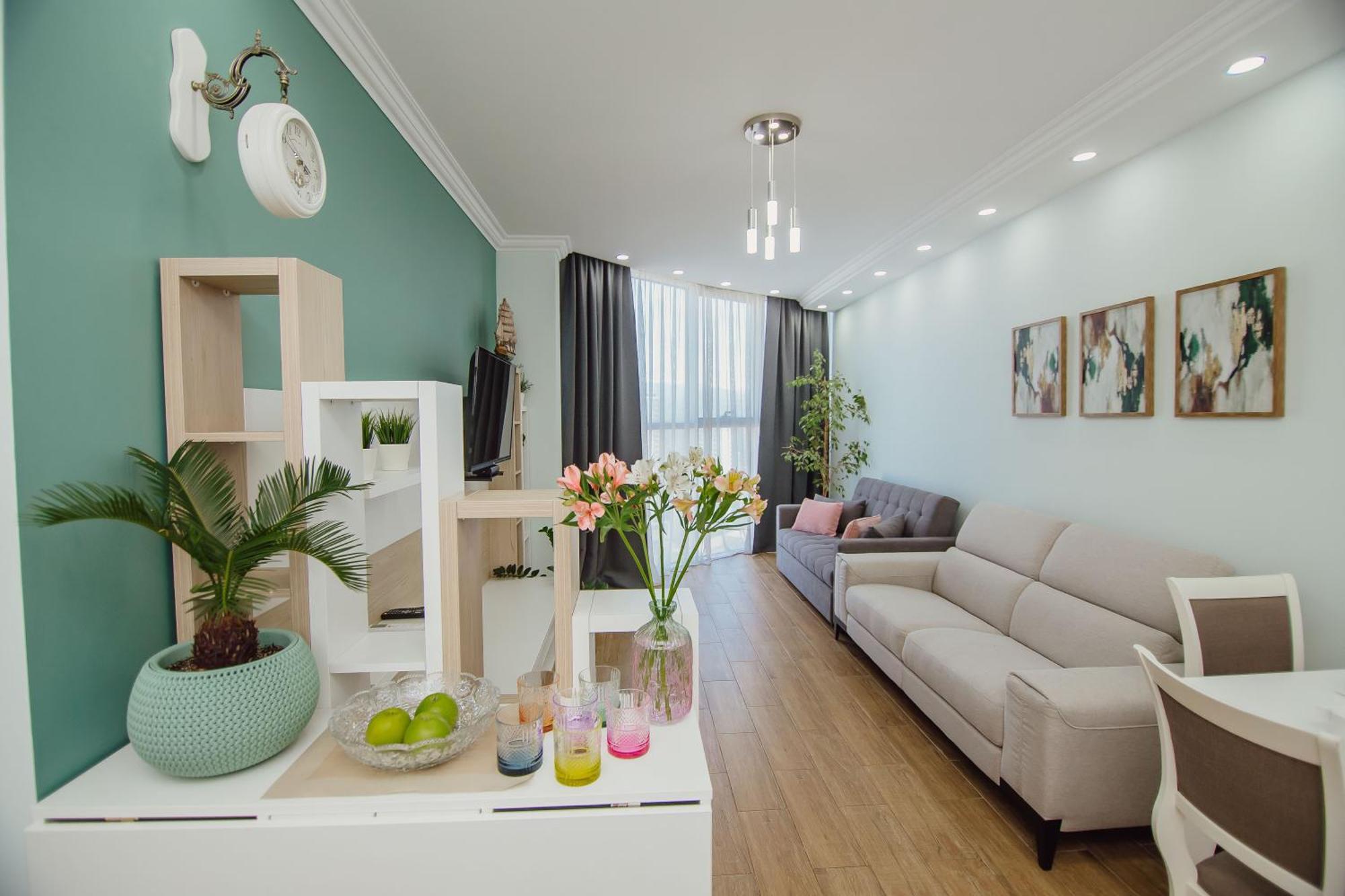 Happy Apartments バトゥーミ エクステリア 写真